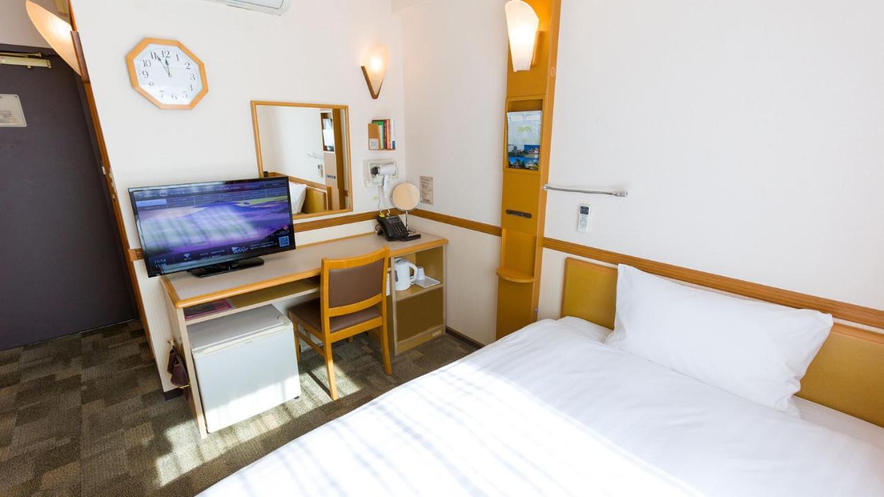 Toyoko Inn Tokyo Ikebukuro Kita-Guchi No.1 Екстериор снимка