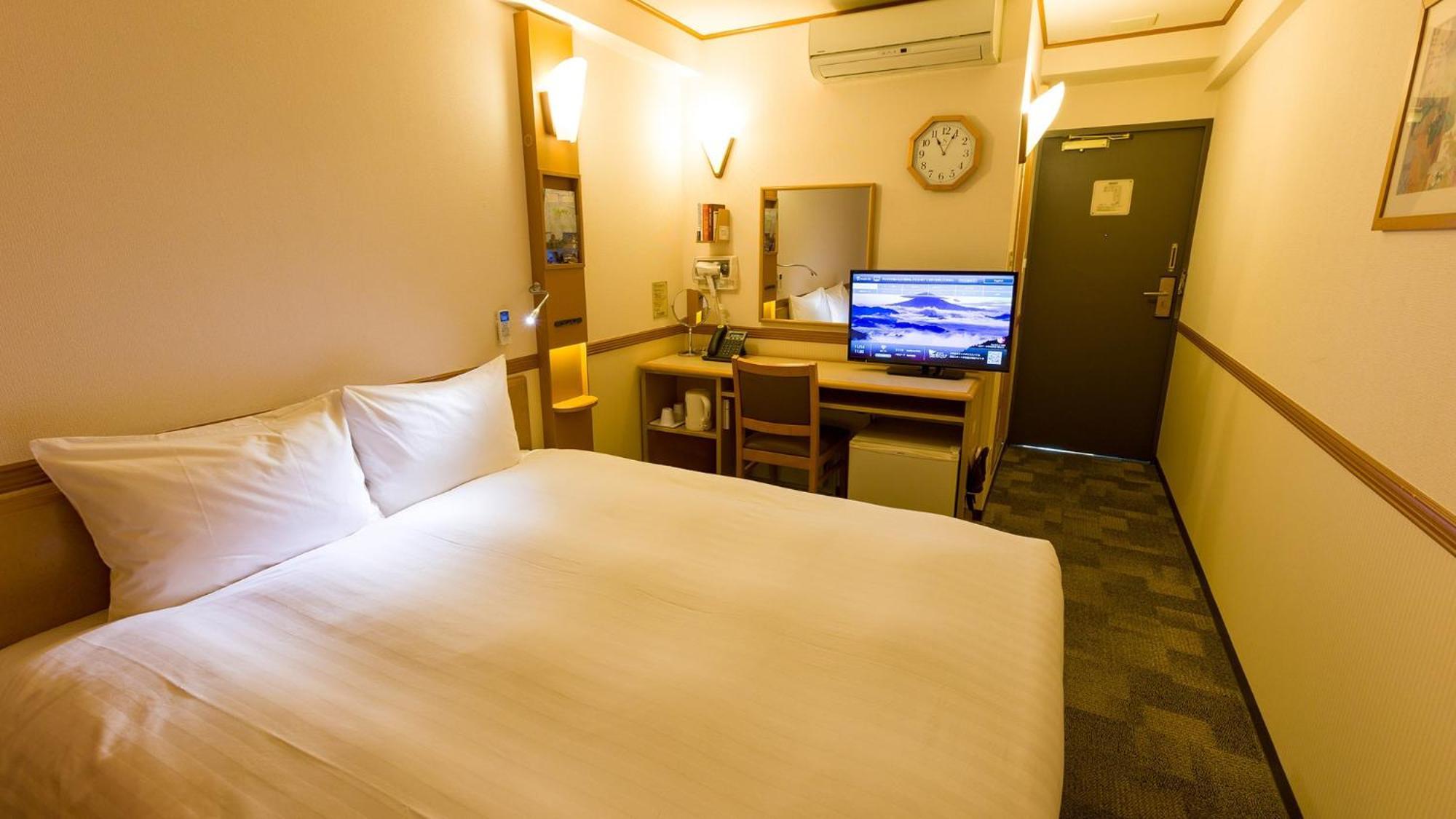Toyoko Inn Tokyo Ikebukuro Kita-Guchi No.1 Стая снимка