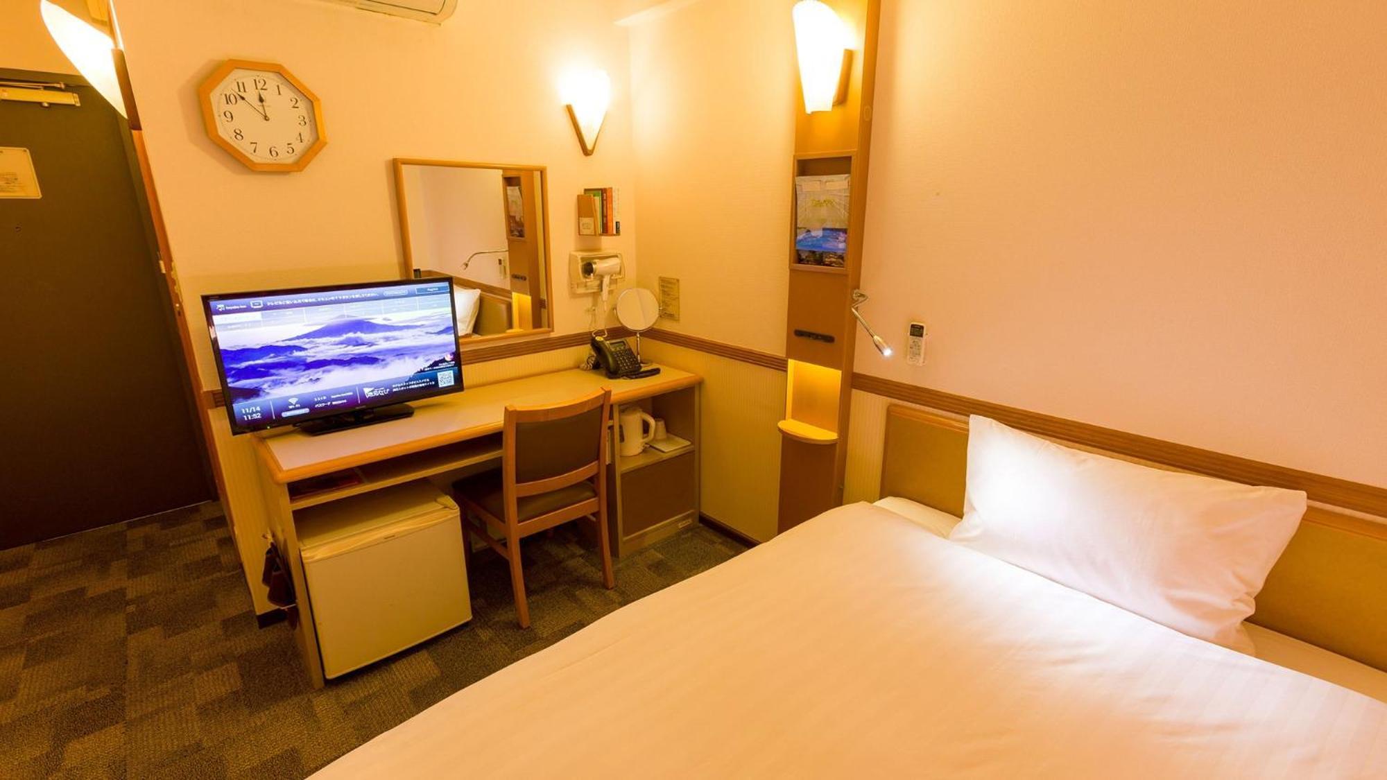 Toyoko Inn Tokyo Ikebukuro Kita-Guchi No.1 Стая снимка